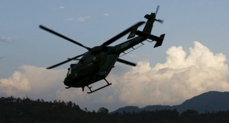 Məcburi eniş edən helikopterdə 10 hərbçisi canlı tapılıb