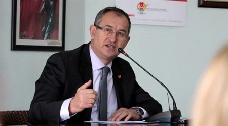 “Güzəştə gedilməsini təklif edən heç bir sənədi imzalamaq olmaz”- Türkiyəli deputatla MÜSAHİBƏ