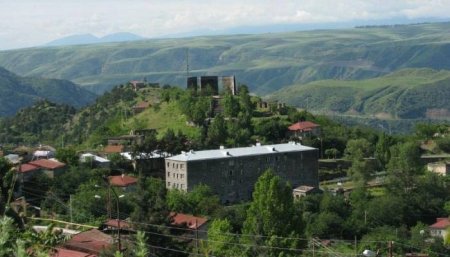 Laçın şəhəri, Zabux, Aşağı Sus və Kaler kəndləri Azərbaycana verilmir – Erməni KİV