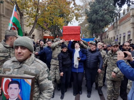 Erməni təxribatı nəticəsində şəhid olan hərbçimiz dəfn edildi - YENİLƏNİB - FOTO