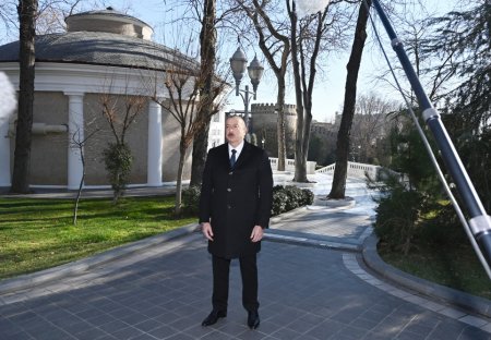 Hacı Zeynalabdin Tağıyevin Bakıda ucaldılan abidəsinin açılışı olub - FOTO - YENİLƏNİB