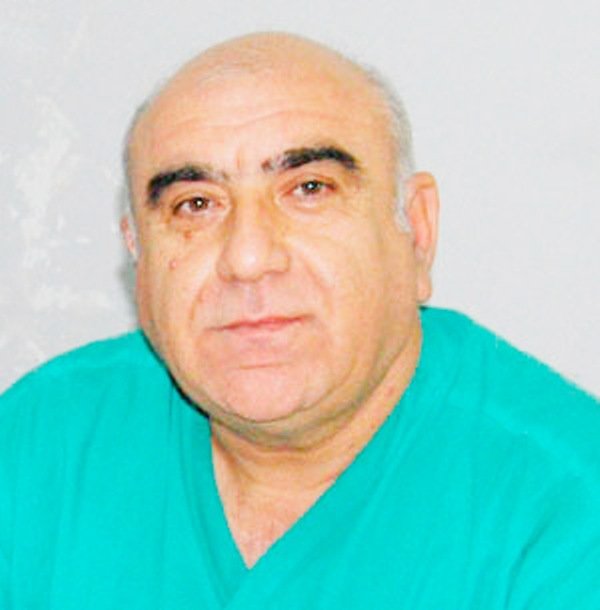 İnsan həyatına işıq saçan əllər – Professor Sabir Etibarlının möhtəşəm tibbi irsi