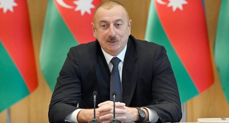 Prezidentə təbriklər gəlməkdə davam edir
