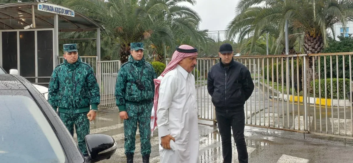 Əcnəbi vətəndaşlar və diplomatlar Azərbaycana təxliyə olunublar - FOTO